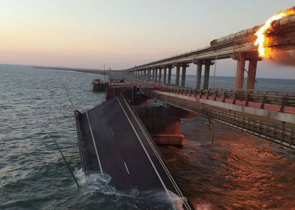 Подрыв Крымского моста 8 октября 2022 / фото t.me/kazansky