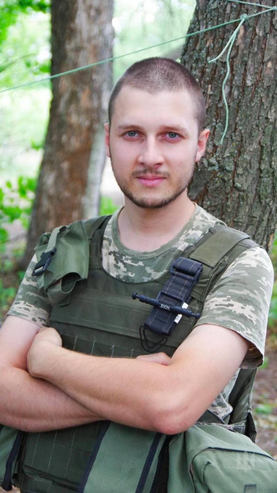 О 25-й воздушно-десантной бригаде Александр рассказывает, как о большой семье / фото facebook.com/CinCAFU О 25-й воздушно-десантной бригаде Александр рассказывает, как о большой семье / фото facebook.com/CinCAFU