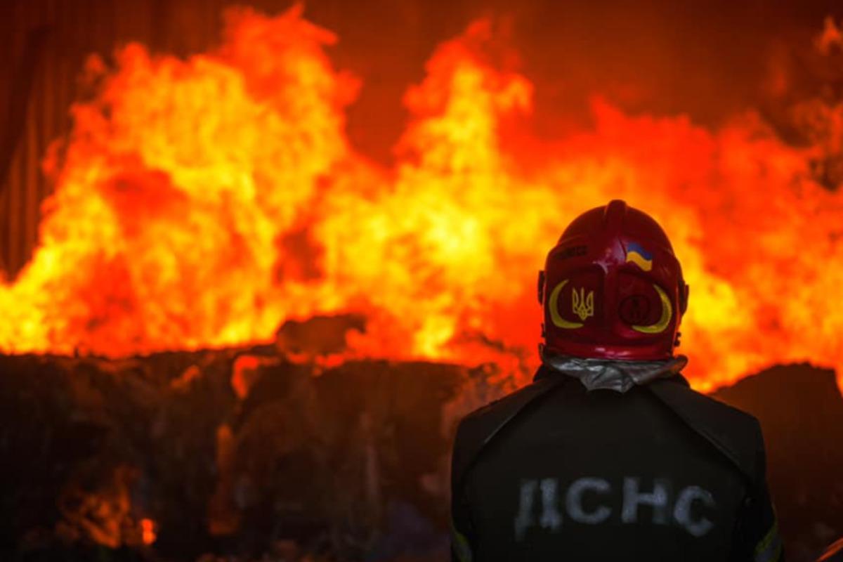 В результате пожара в Одесской области погибли женщина и двое мужчин / фото facebook.com/LVIVDSNS