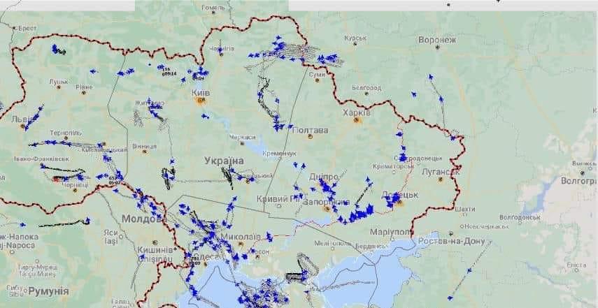 Україна змушена відбивати ракетно-авіаційні удари озброєнням радянських часів - Залужний Україна змушена відбивати ракетно-авіаційні удари озброєнням радянських часів - Залужний