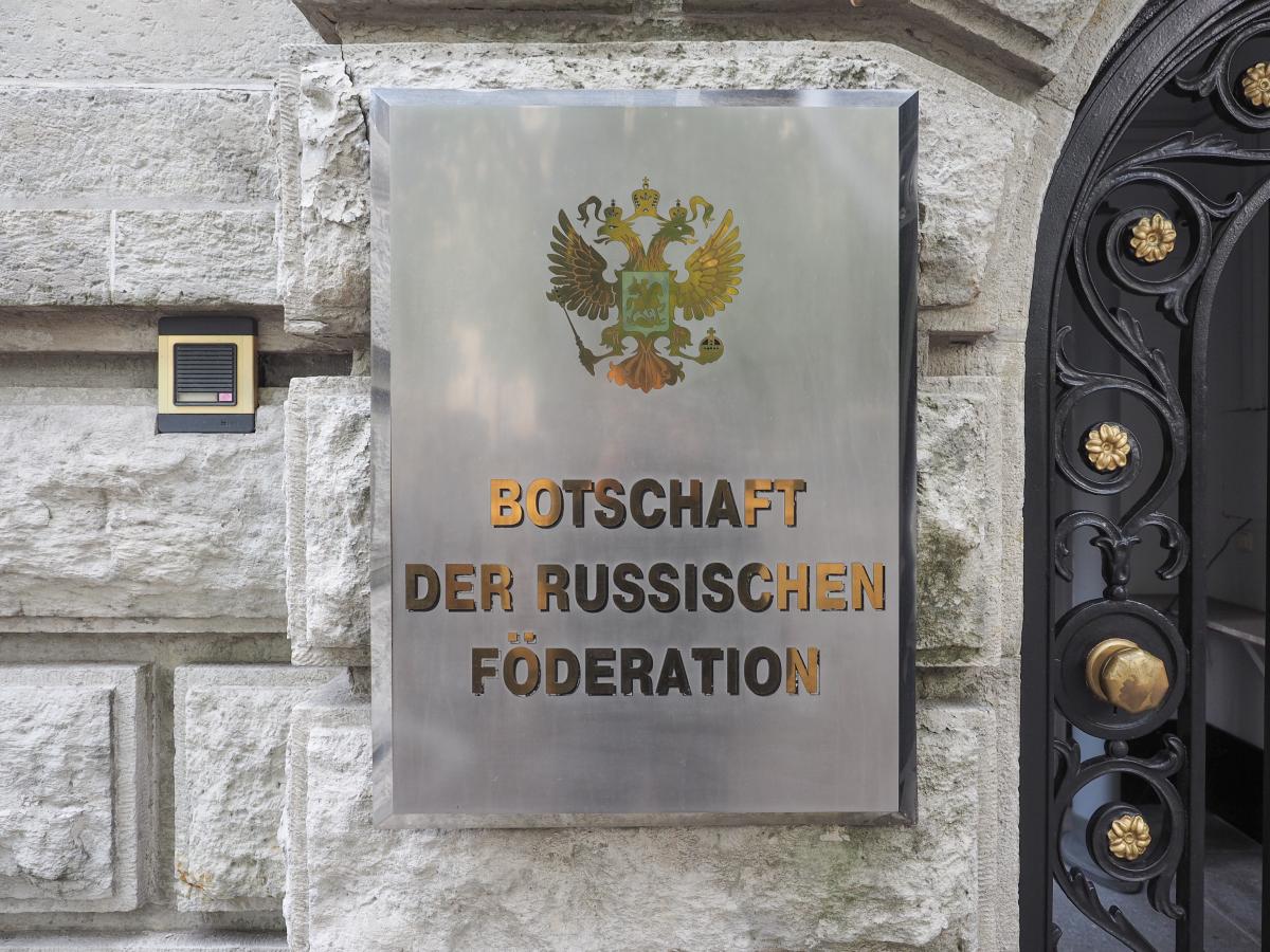 Посольство РФ у Німеччині закидали фарбою / фото ua.depositphotos.com Посольство РФ у Німеччині закидали фарбою / фото ua.depositphotos.com