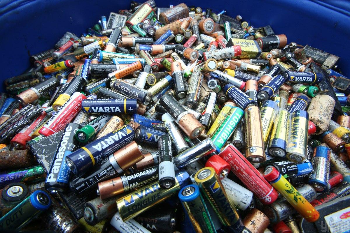 батарейки / УНІАН батарейки / УНІАН