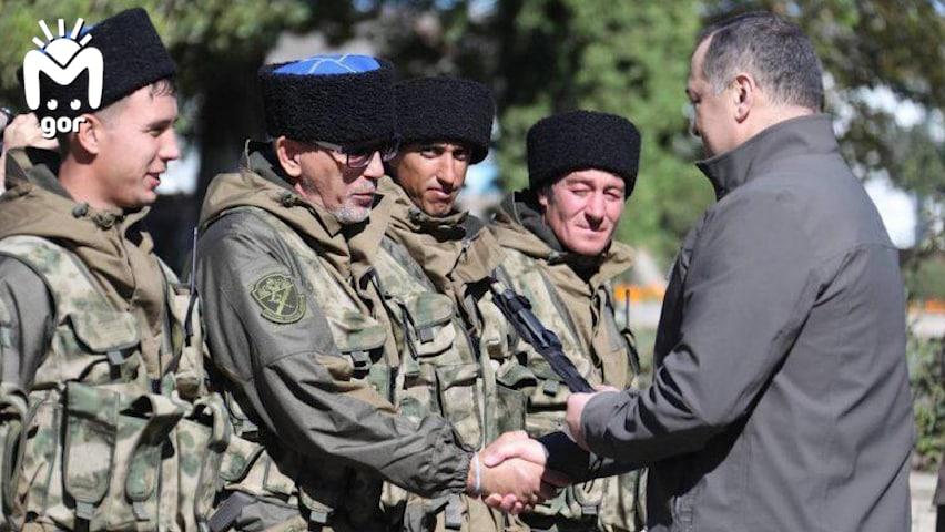 В РФ з почестями відправили на війну 'відважного добровольця', підозрюваного в педофілії В РФ з почестями відправили на війну 'відважного добровольця', підозрюваного в педофілії