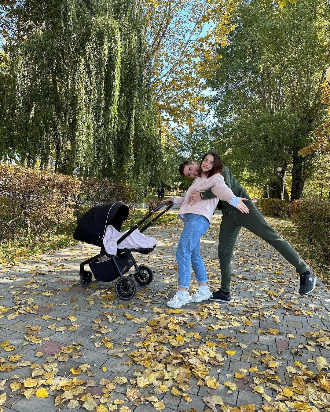 Роман Сасанчин с семьей / instagram.com Роман Сасанчин с семьей / instagram.com