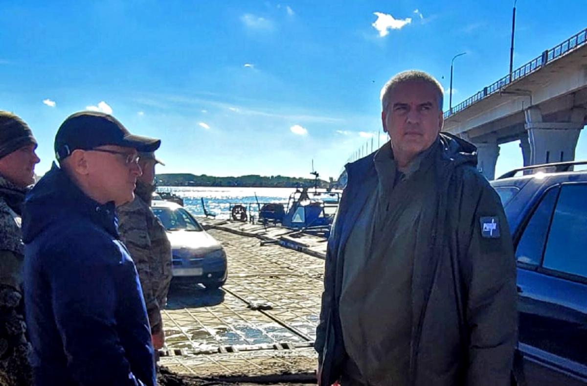 Накануне "бавовны" переправу возле Антоновского моста осматривал "гауляйтер" Крыма Аксенов и заместитель главы администрации Путина Кириенко /most.ks.ua Накануне "бавовны" переправу возле Антоновского моста осматривал "гауляйтер" Крыма Аксенов и заместитель главы администрации Путина Кириенко /most.ks.ua