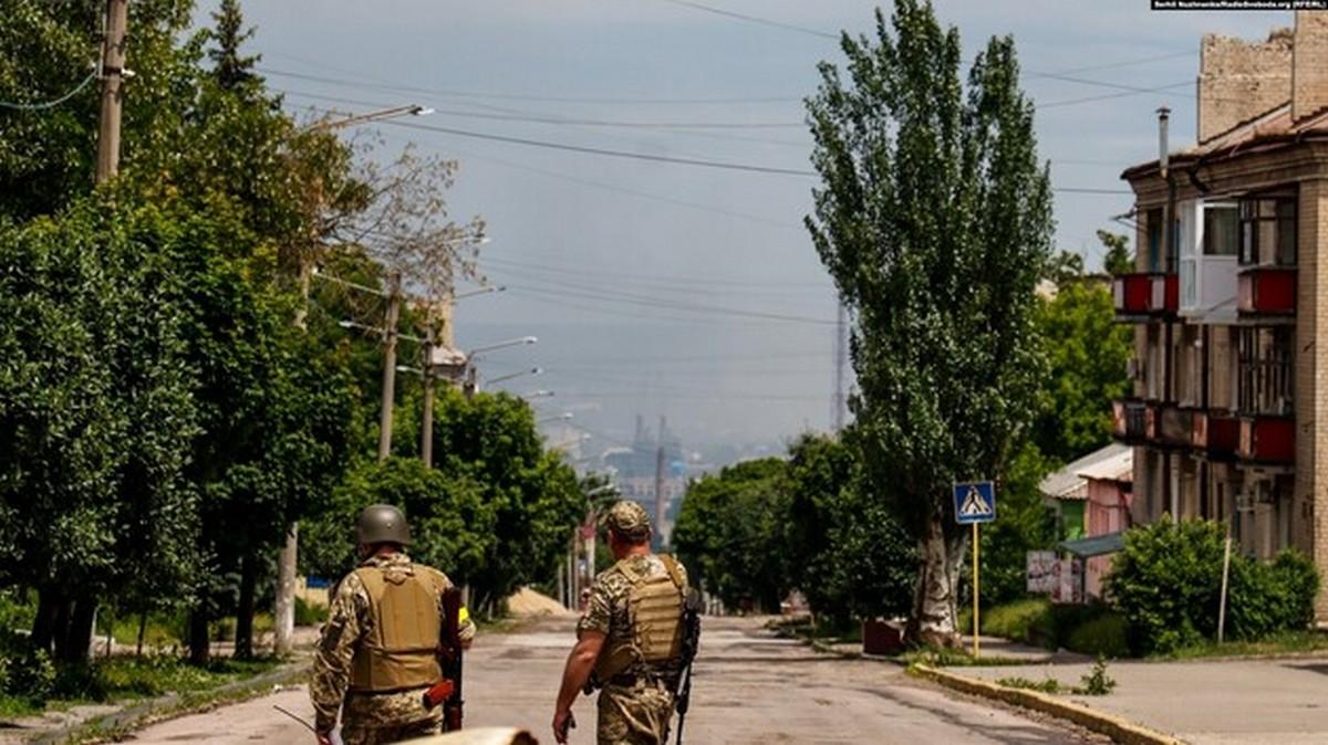 В Бахмуте продолжаются ожесточенные бои / Радио Свобода В Бахмуте продолжаются ожесточенные бои / Радио Свобода