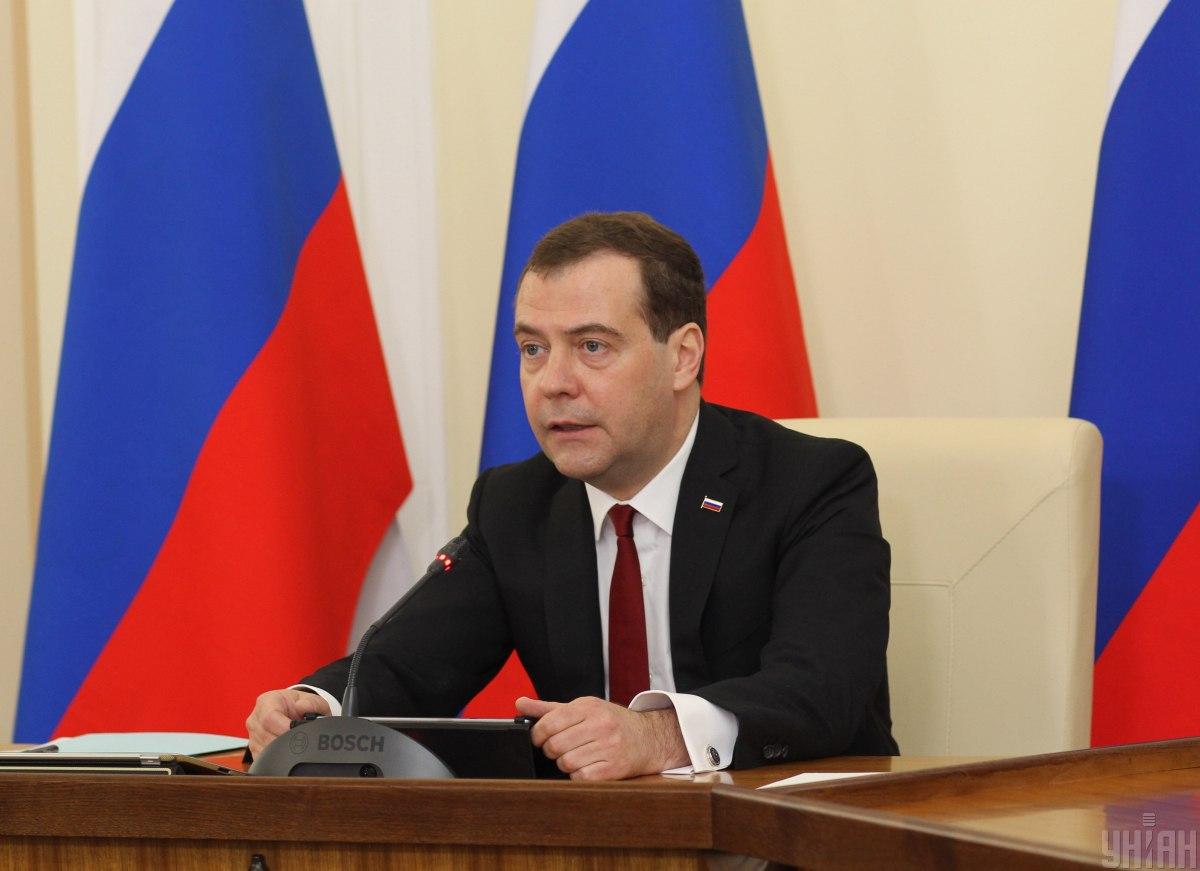 Медведев предложил перенести социальные стандарты РФ на Украину / УНІАН