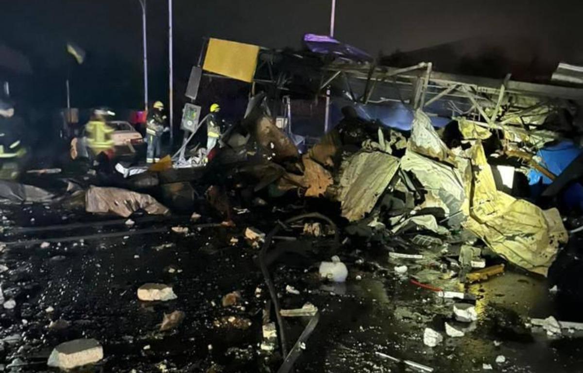Сьогодні відбувся черговий ракетний удар окупантів по Дніпру / фото: ОП Сьогодні відбувся черговий ракетний удар окупантів по Дніпру / фото: ОП