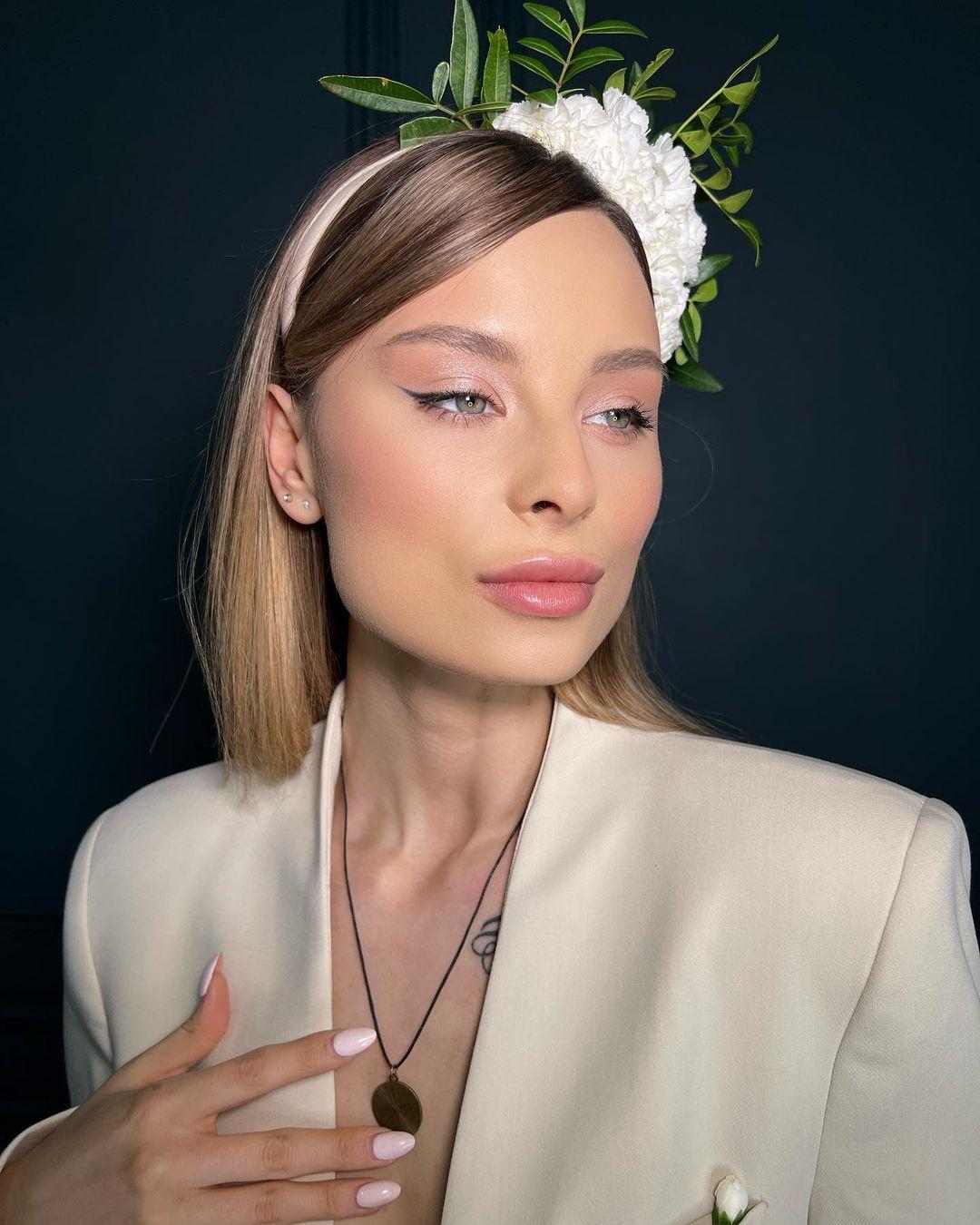 Помада / instagram.com/antonio.makeup Помада / instagram.com/antonio.makeup