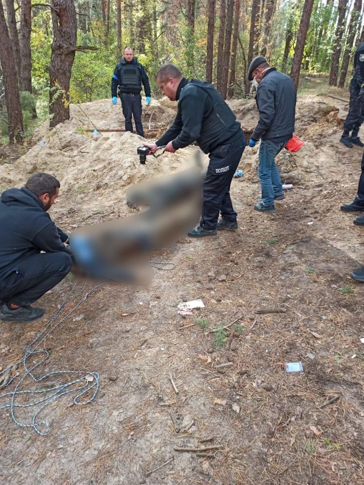 На Харківщині виявили тіла двох закатованих окупантами чоловіків  2