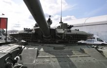 Россия больше не производит новые танки Т-90: эксперт раскрыл правду