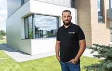 Робимо українські будинки енергоефективними, аби пережити найскладнішу зиму - Євген Довгун про скляний бізнес у війну