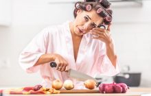 Больше никаких слез: как резать лук, чтобы не щипало глаза