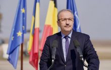 Закликав до переговорів з РФ: міністр оборони Румунії йде з посади після скандальних заяв щодо України