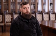 Журналісти розповіли історію священика-волонтера, який врятував від війни сотні життів (відео)