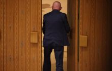 "Відключить систему життєзабезпечення, щоб зарядити телефон": постпред України в ООН розніс Небензю