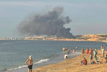 В Крыму слышали взрывы: на аэродроме Бельбек – сильный пожар (фото, видео)