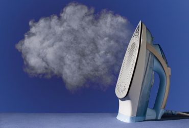 От нагара не останется следа: лучшие советы, как очистить платформу утюга