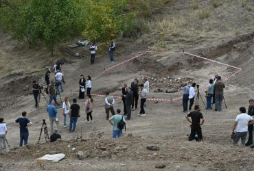 У Карабасі знайдено братську могилу часів війни 1990-х років