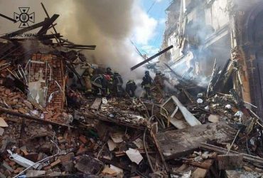 Ракетний удар по Запоріжжю: кількість загиблих внаслідок вчорашньої атаки зросла до 11 (фото)