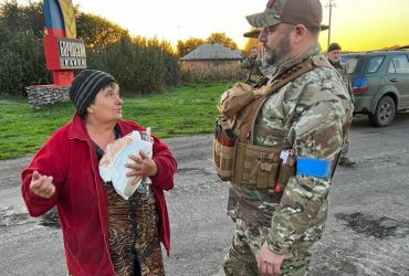 Скандальний Добкін несподівано засвітився у формі ЗСУ