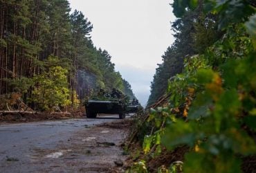 Десять дронів вистачає до вечора: волонтер розповів, чого потребують захисники