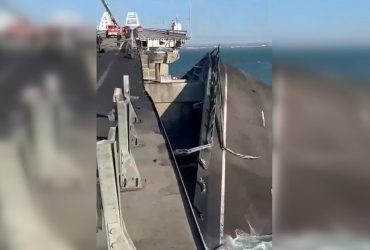 У британській розвідці розповіли, як підрив Кримського мосту вдарить по Путіну