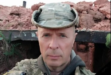 Пішов на фронт разом із сином: на Донеччині загинув директор Попаснянського ліцею