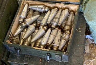 На Херсонщині під час втечі від ЗСУ росіяни залишили цілі арсенали своєї зброї (фото)