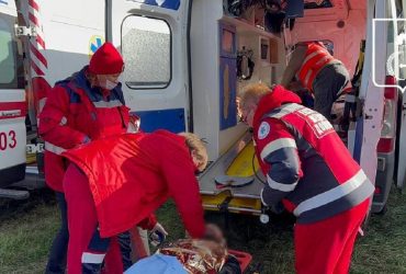 У Сумській області вранці при ракетному ударі загинули щонайменше троє людей (фото)