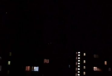 На Київщині чутно звуки вибухів: працює ППО