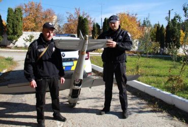 В Киевской области в лесу обнаружили дрон-разведчик Орлан-10 (фото, видео)