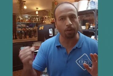 Ο διευθυντής έδιωξε δύο Ουκρανές από ένα εστιατόριο στο Παρίσι με τις λέξεις Vive Putin (βίντεο)
