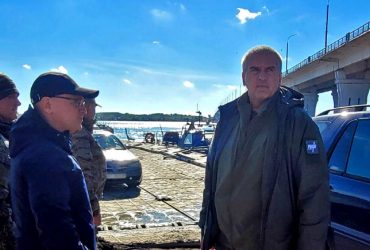 У ЗСУ про фейки довкола обстрілу Антонівського мосту: окупанти могли бути у цивільному одязі