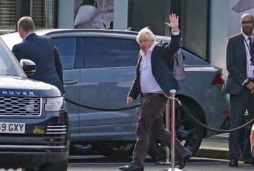 Джонсон получил поддержку партии, достаточную для баллотирования в премьеры