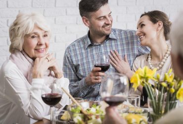 Как родителям не испортить отношения со взрослыми детьми: психологи раскрыли 6 секретов