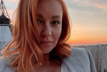 Зірка серіалів Свати та Папік вагітна