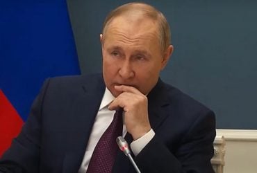 Фейгин объяснил, какой внутренний удар грозит Путину из-за выдачи ордера на арест