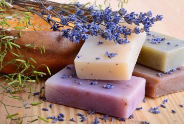 Вторая жизнь обмылков: как сделать мыло или утеплить окна