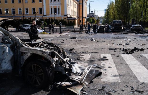 "Повторные удары": таролог Хомутовская предвидела массированный обстрел на ближайший понедельник