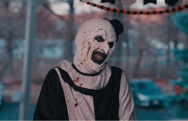 Рвота и обмороки мешают смотреть в экран: стоит ли идти на "Ужасающего 2" (видео)