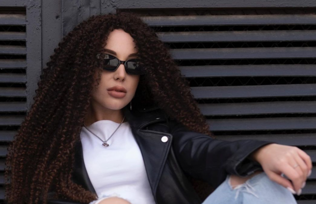 На відому українську співачку в Молдові напала росіянка з криками "Слава Росії" (відео)