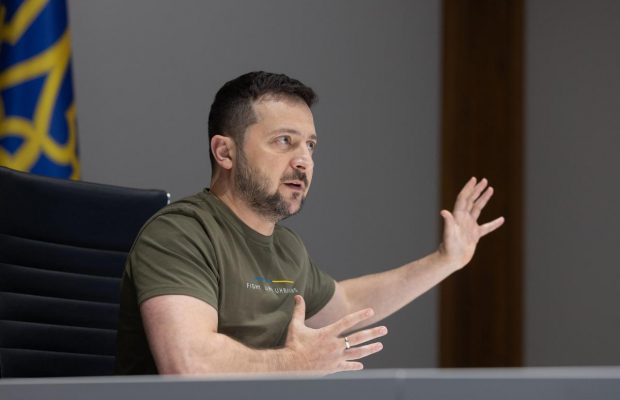 Зеленский поддержал петицию с просьбой запретить деятельность актеров из РФ в Украине