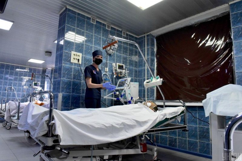Атаки на медучреждения ограничили доступ к медицинской помощи для населения / фото УНИАН, Александр Прилепа Атаки на медучреждения ограничили доступ к медицинской помощи для населения / фото УНИАН, Александр Прилепа