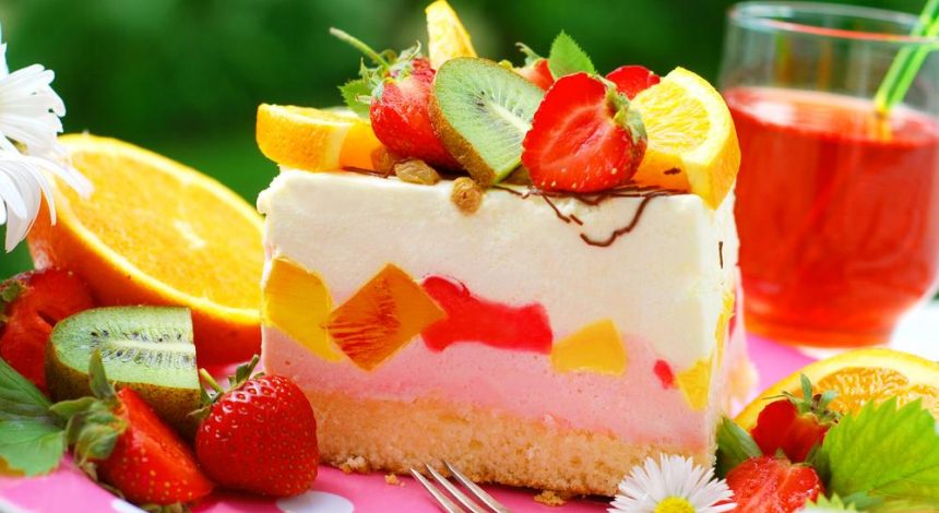 Найсмачніші торти без випічки: 5 рецептів за 10 хвилин