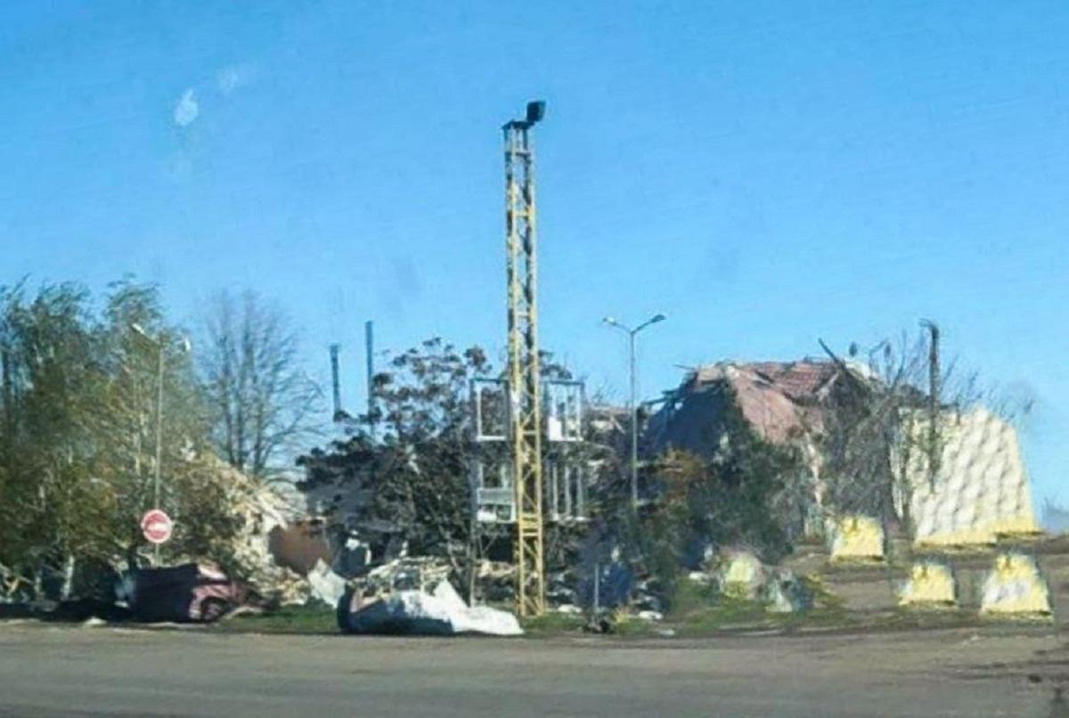 Знищення кадирівців в Волновасі: з’явилося відео результатів “прильоту” / фото Петро Андрющенко Знищення кадирівців в Волновасі: з’явилося відео результатів “прильоту” / фото Петро Андрющенко