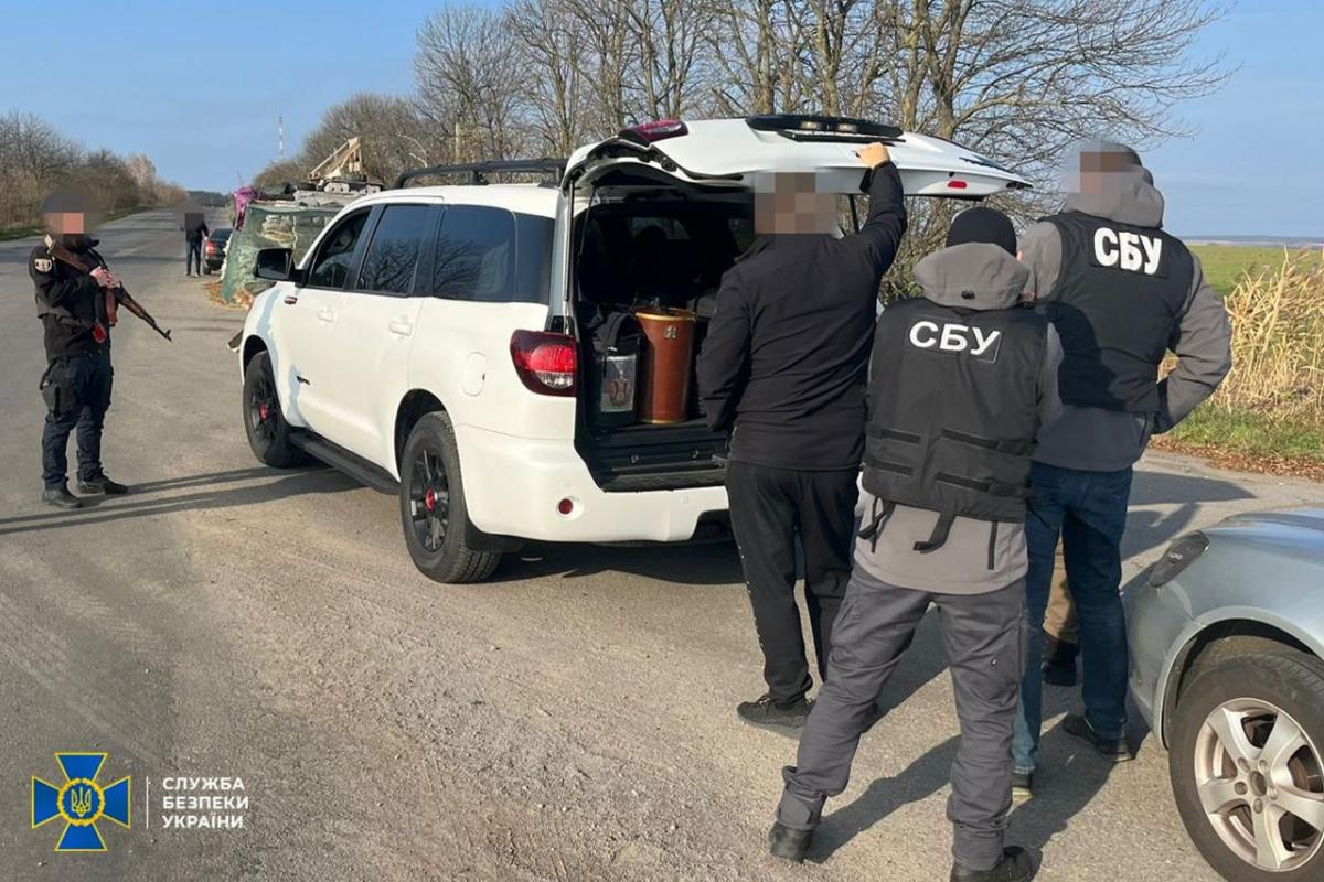 СБУ сообщила о подозрении митрополиту УПЦ МП из Винничины (фото) СБУ сообщила о подозрении митрополиту УПЦ МП из Винничины (фото)