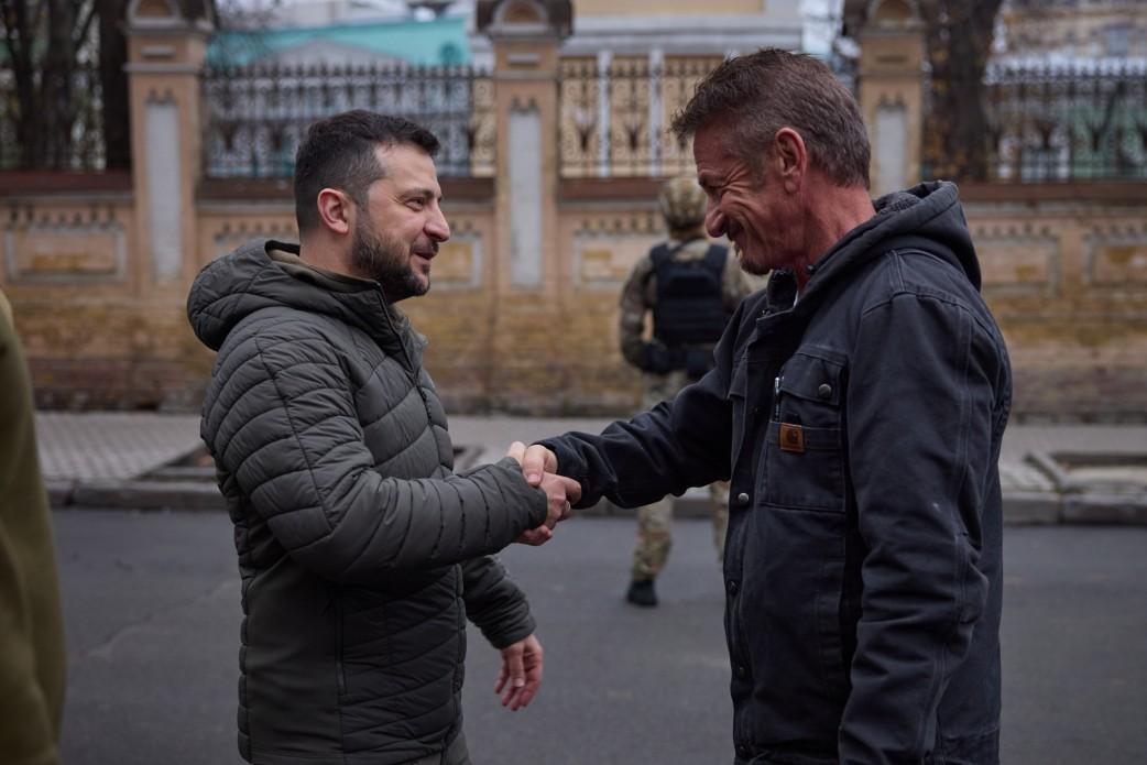 Шон Пенн і Володимир Зеленський у Києві / фото president.gov.ua Шон Пенн і Володимир Зеленський у Києві / фото president.gov.ua