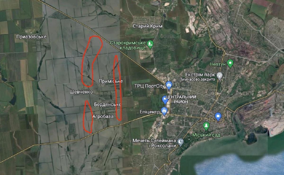 Два завода в городе производят пирамидальные бетонные противотанковые конструкции, известные как "зубы дракона" / t.me/andriyshTime Два завода в городе производят пирамидальные бетонные противотанковые конструкции, известные как "зубы дракона" / t.me/andriyshTime