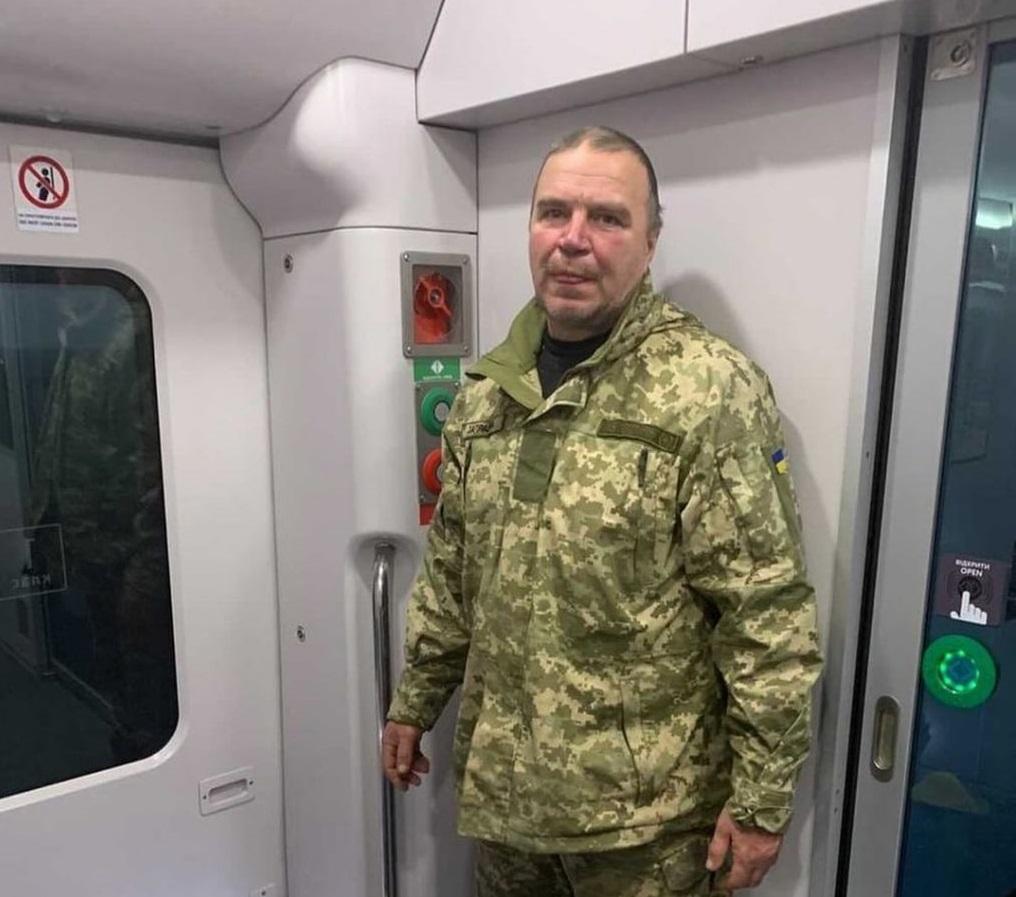 Защитник был вынужден провести в тамбуре семь часов / фото Любовь Олиградская Защитник был вынужден провести в тамбуре семь часов / фото Любовь Олиградская